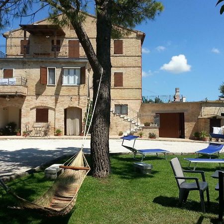 Agriturismo Galanti Cossignano Extérieur photo